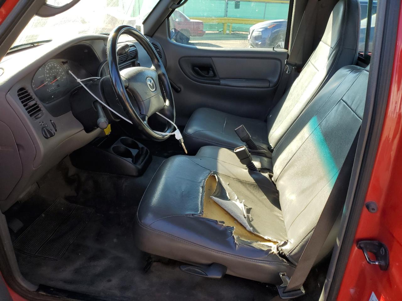 Lot #3305856306 2003 MAZDA B2300