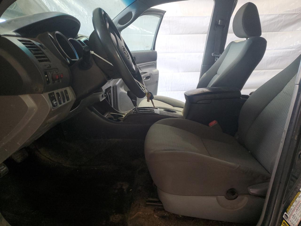 TOYOTA TACOMA DOUBLE CAB