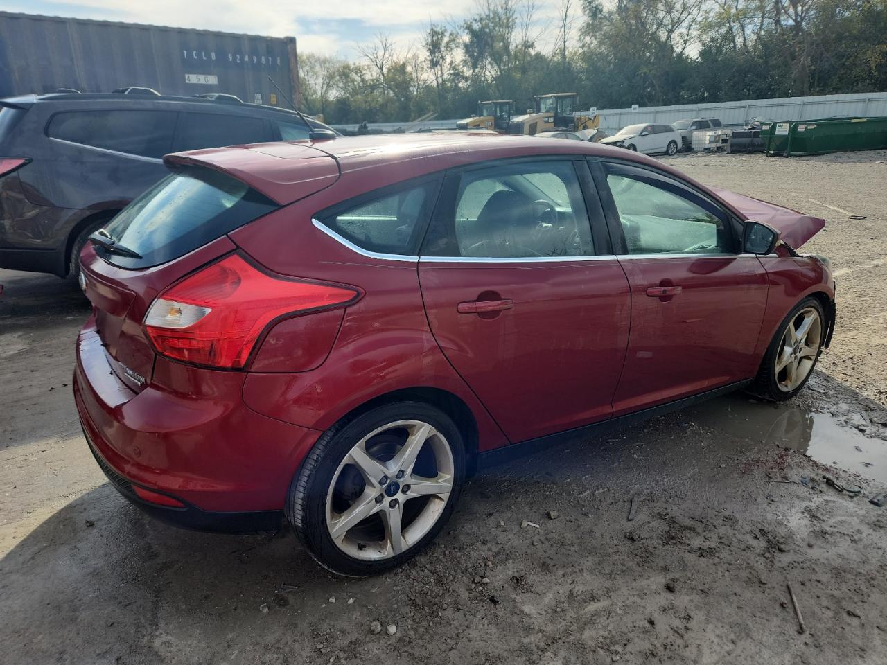 FORD FOCUS TITANIUM