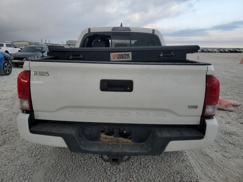 2017 TOYOTA TACOMA DOU 5TFCZ5AN9HX077897