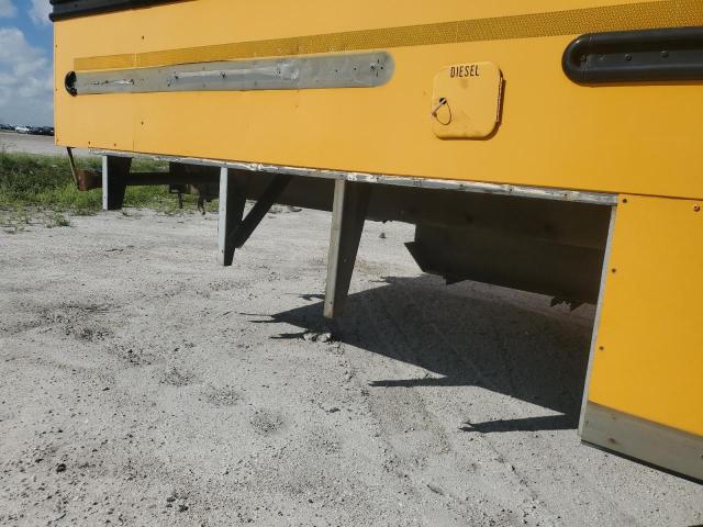 2009 FREIGHTLINER SAF-T-LINER C2 #3273851190