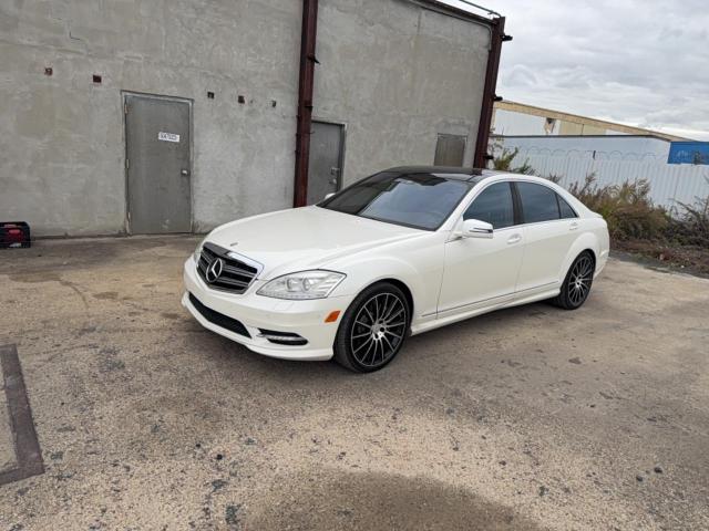2010 MERCEDES-BENZ S 550 - WDDNG7BB7AA315663