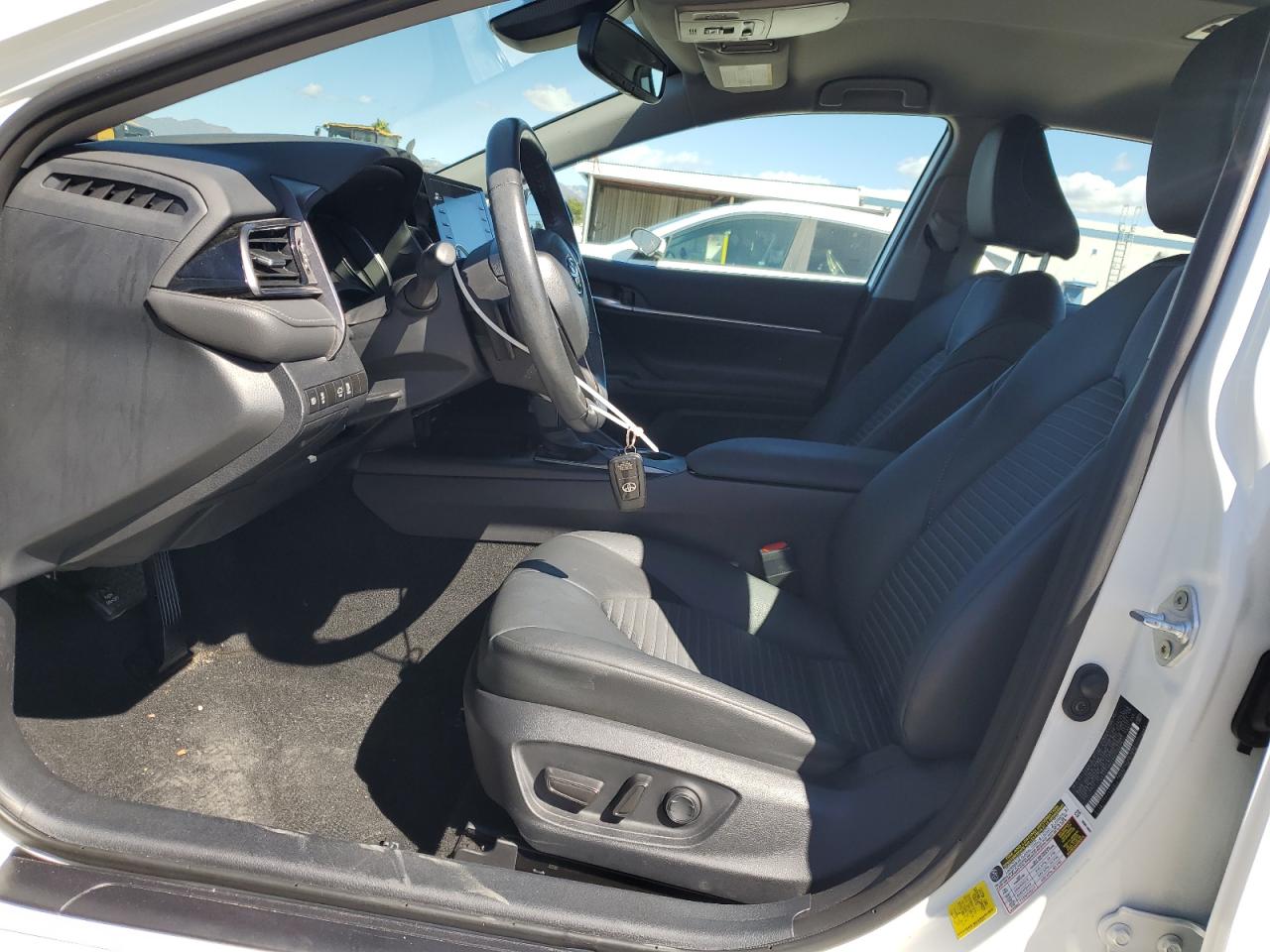 TOYOTA CAMRY SE NIGHT SHADE