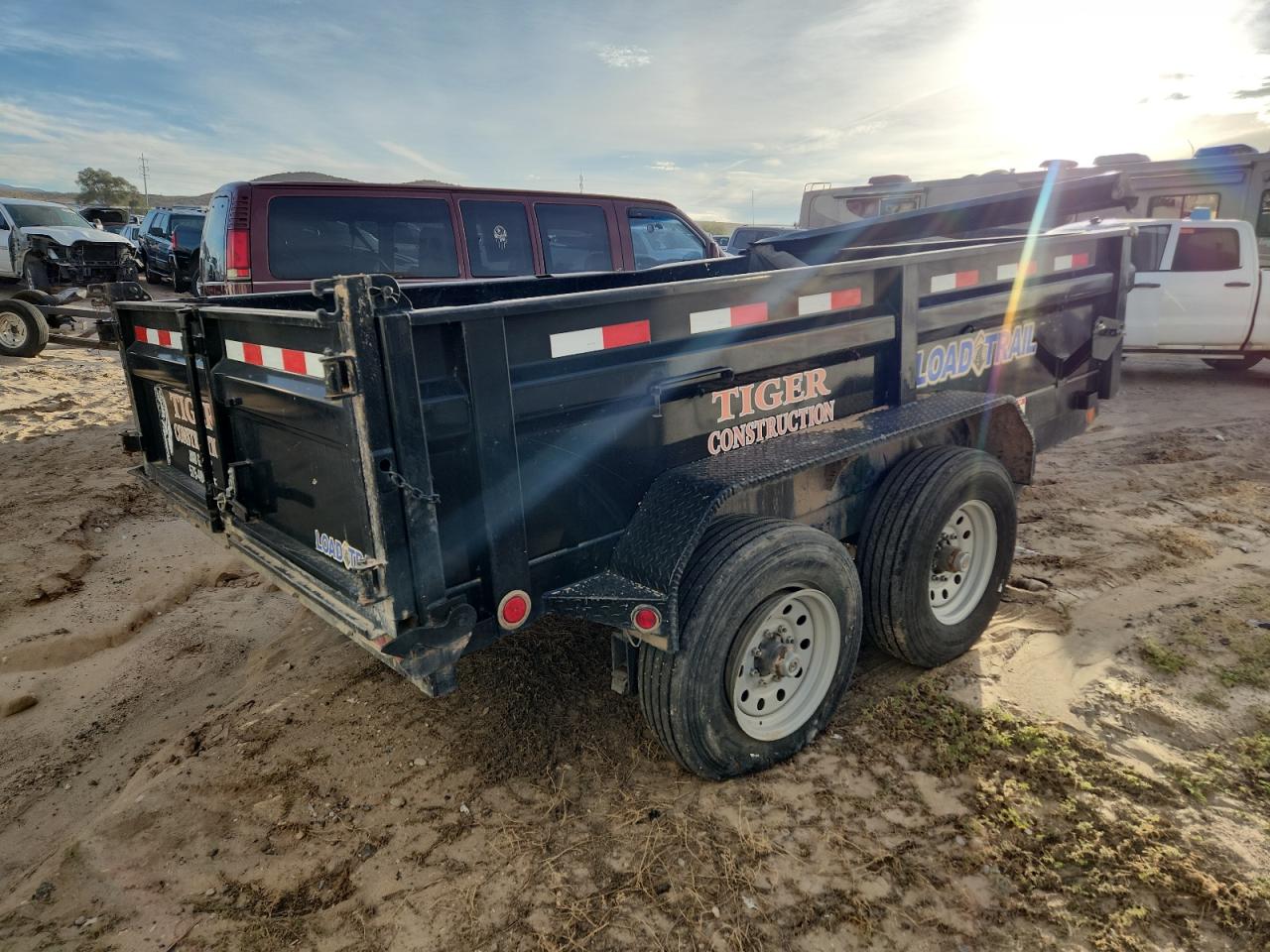 Lot #3294621026 2018 LOAD TRAIL UNKNOWN