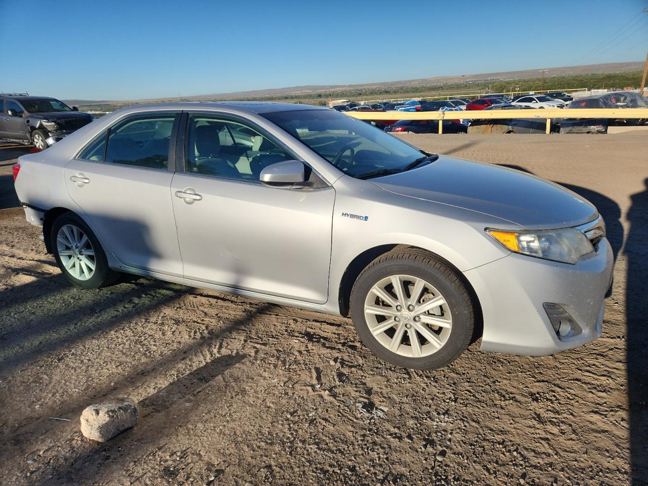 TOYOTA CAMRY HYBRID