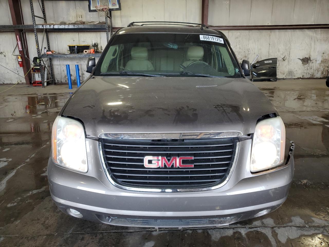 GMC YUKON K1500 SLT