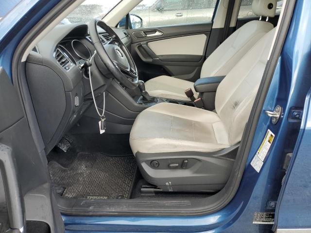 2018 VOLKSWAGEN TIGUAN SE 3VV3B7AX2JM210157