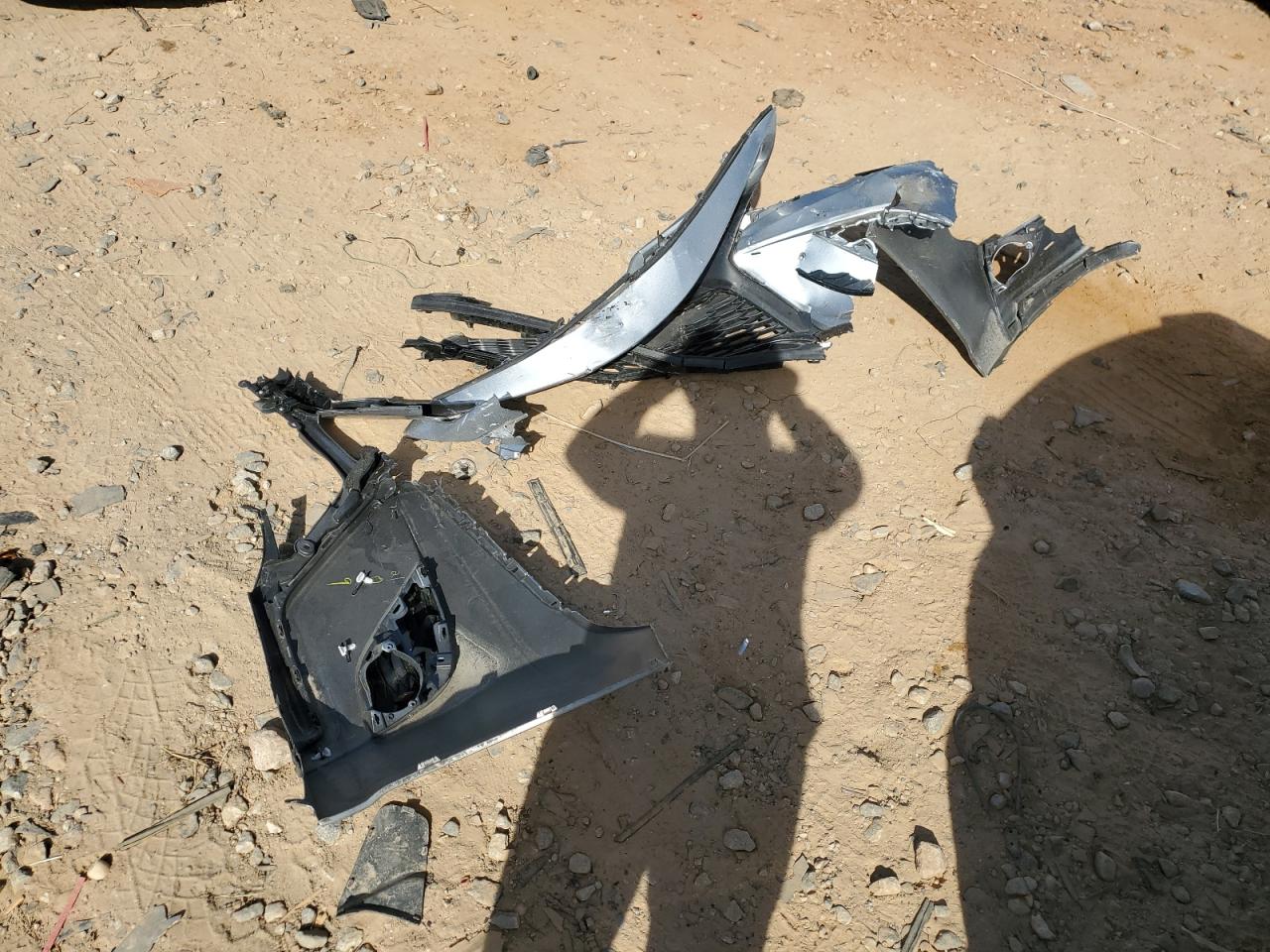 TOYOTA CAMRY SE NIGHT SHADE