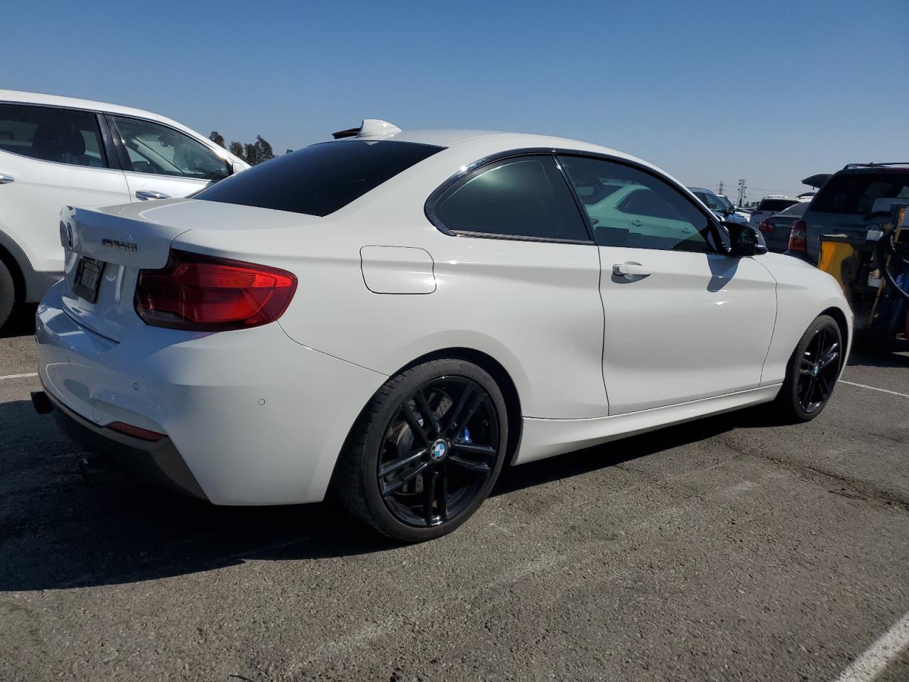 BMW M2 M240I
