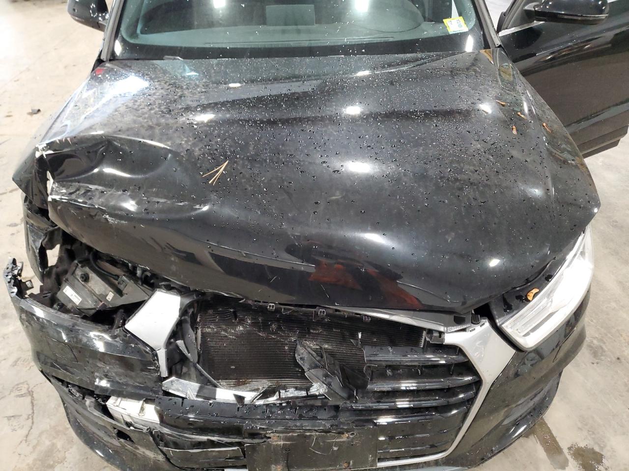 AUDI Q3 PREMIUM PLUS