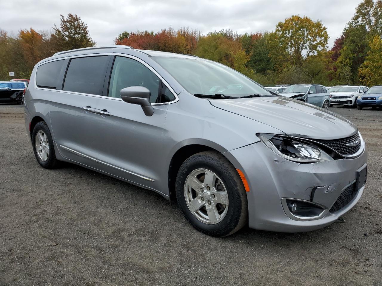 CHRYSLER PACIFICA TOURING L