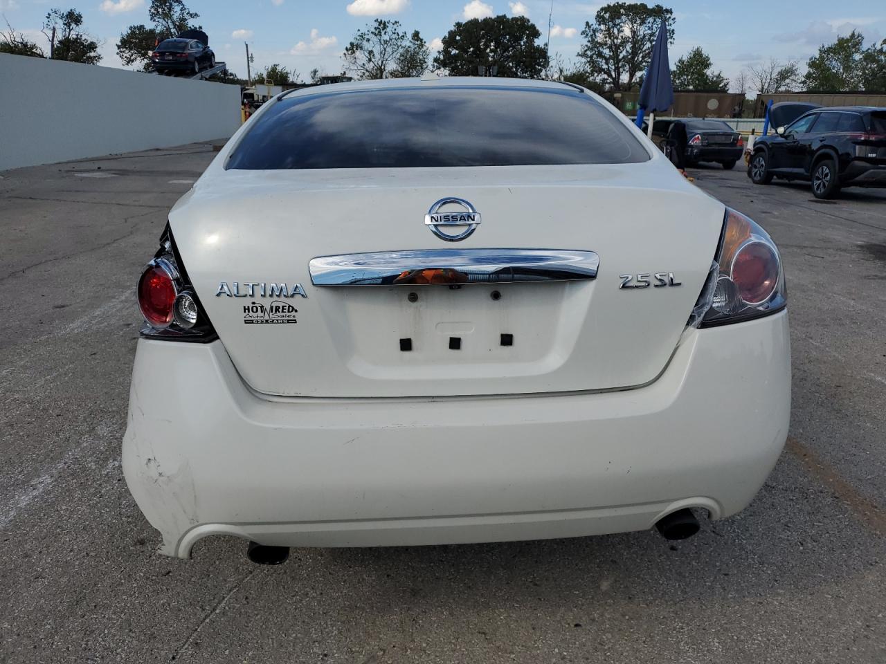 NISSAN ALTIMA BASE