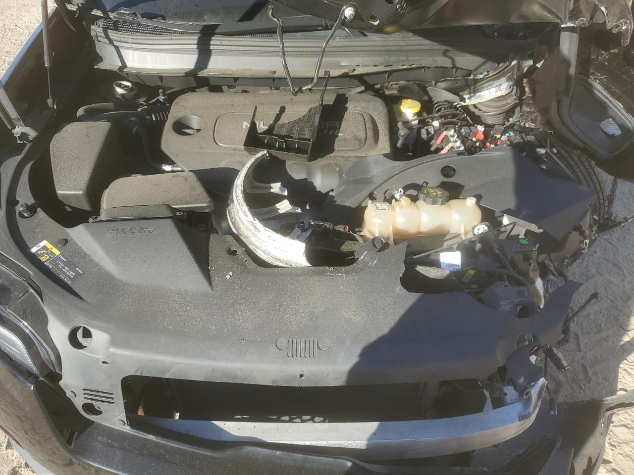 JEEP GRAND CHEROKEE LATITUDE