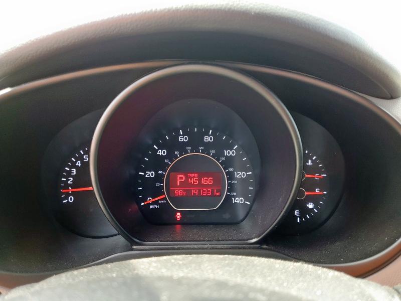 2016 KIA SOUL + KNDJP3A53G7247235