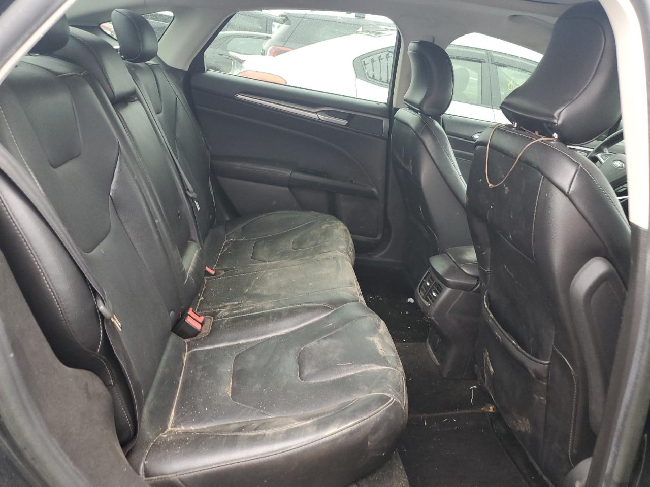 FORD FUSION TITANIUM