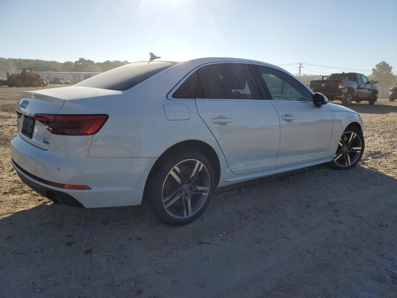 AUDI A4 PREMIUM PLUS