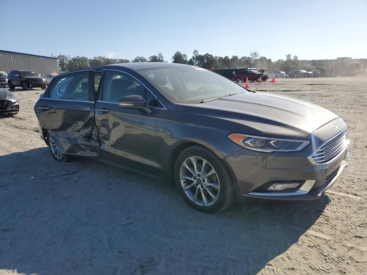 FORD FUSION SE