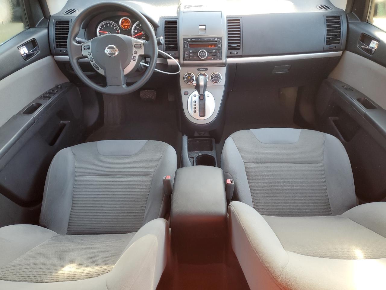 NISSAN SENTRA 2.0