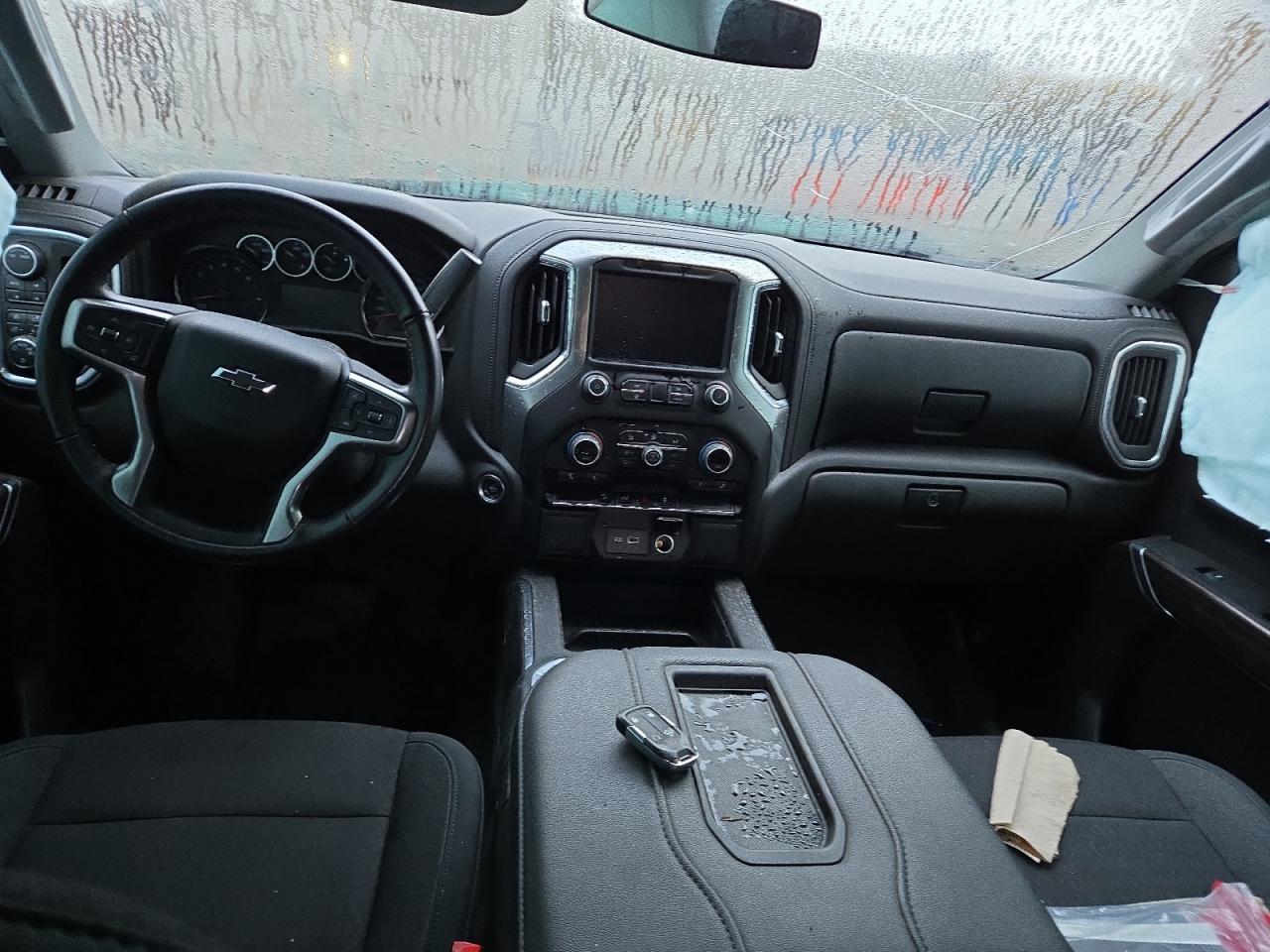 CHEVROLET SILVERADO K1500 LT TRAIL BOSS