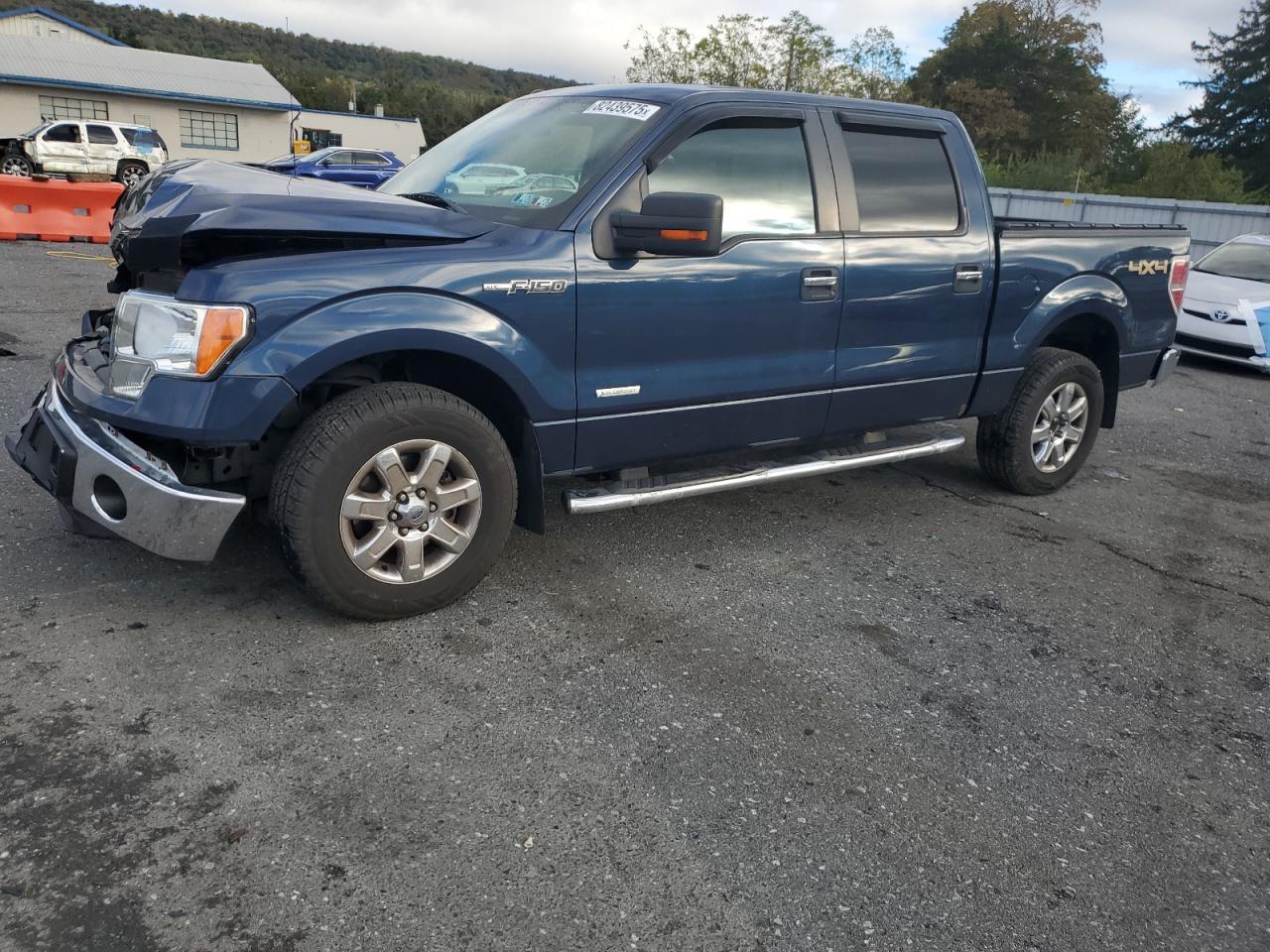 FORD F-150 SUPERCREW
