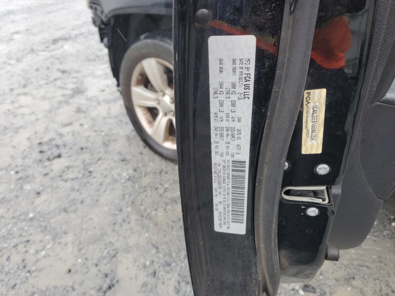 JEEP COMPASS LATITUDE