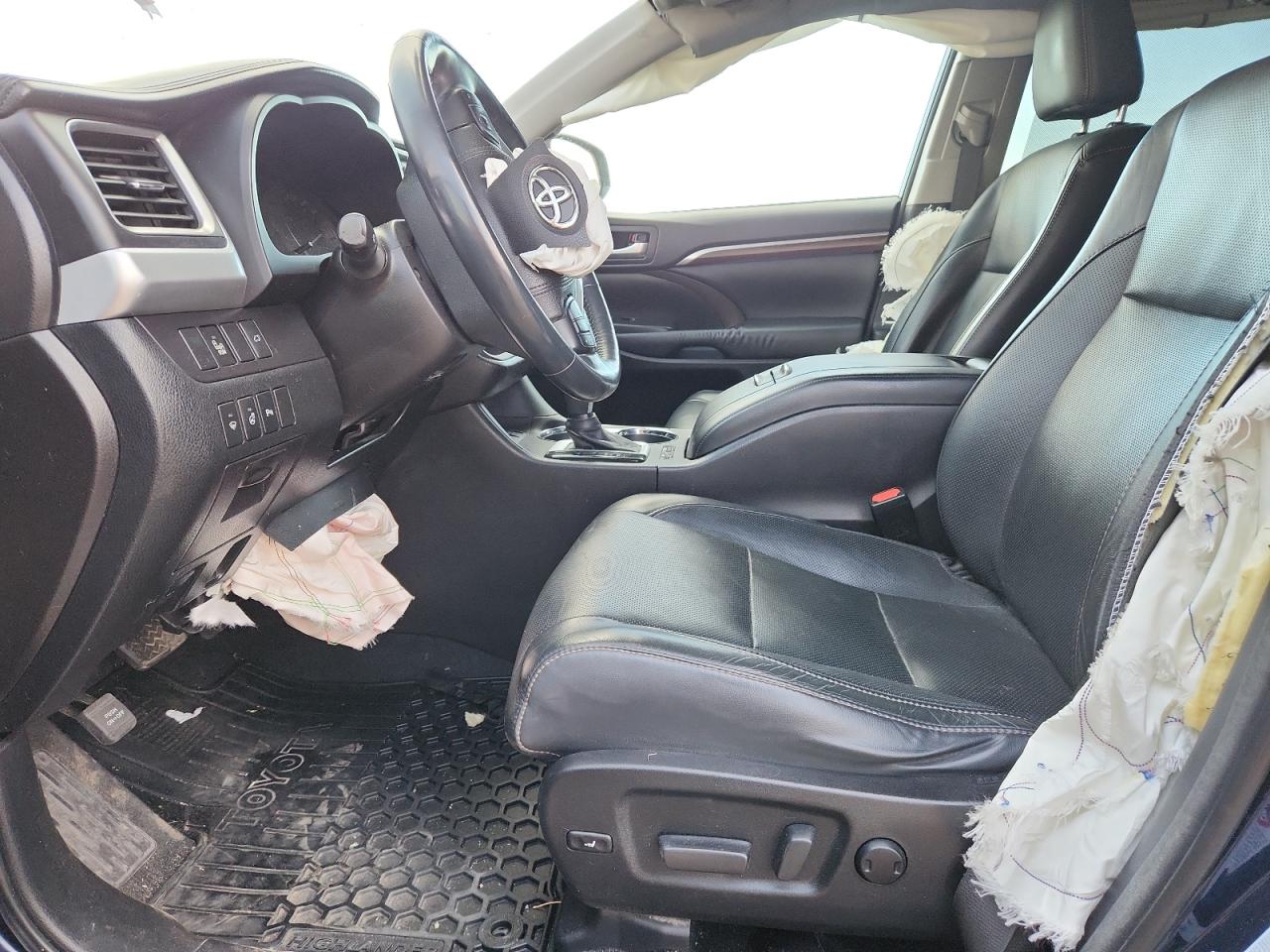 TOYOTA HIGHLANDER LIMITED