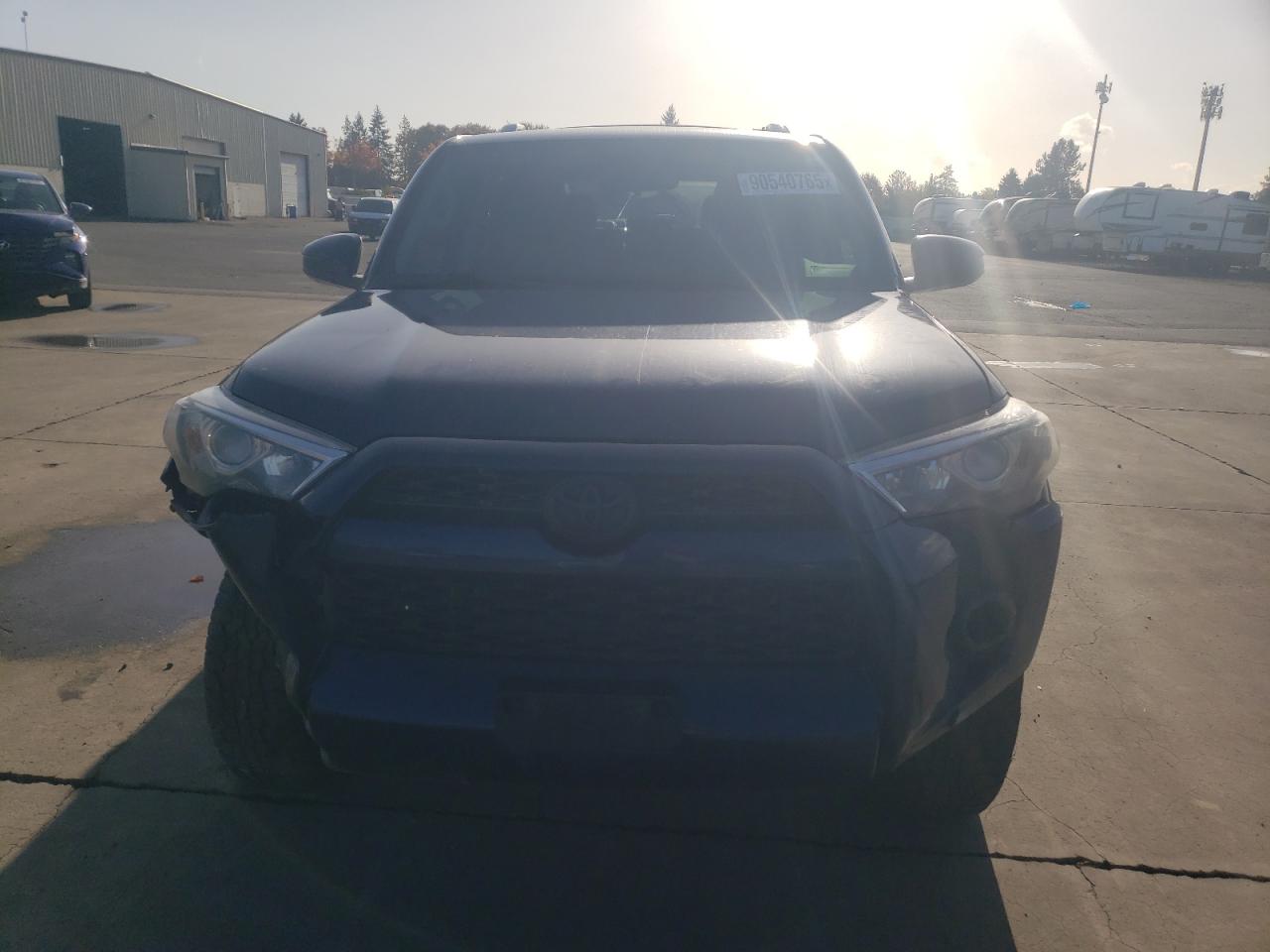 TOYOTA 4RUNNER SR5/SR5 PREMIUM