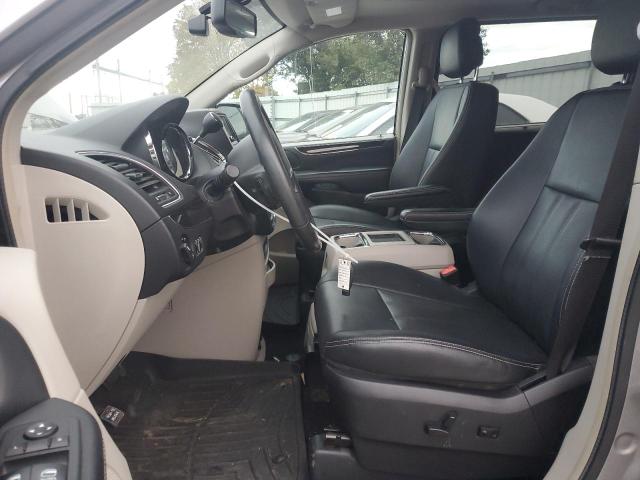 2016 CHRYSLER TOWN & COU - 2C4RC1CG3GR261121