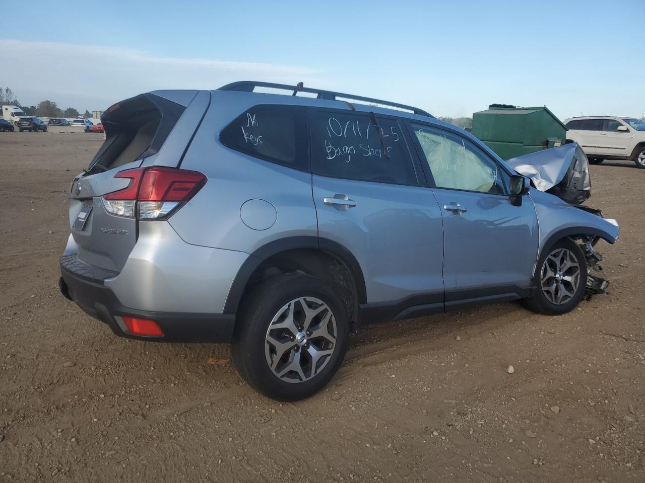 SUBARU FORESTER PREMIUM