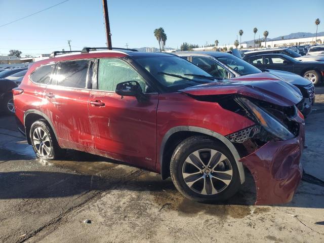 2022 TOYOTA HIGHLANDER HYBRID XLE 5TDHBRCH3NS552079