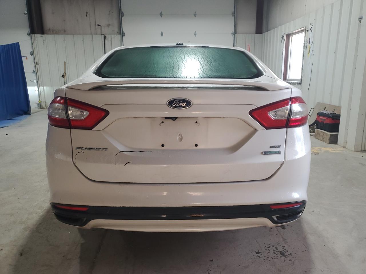 FORD FUSION SE