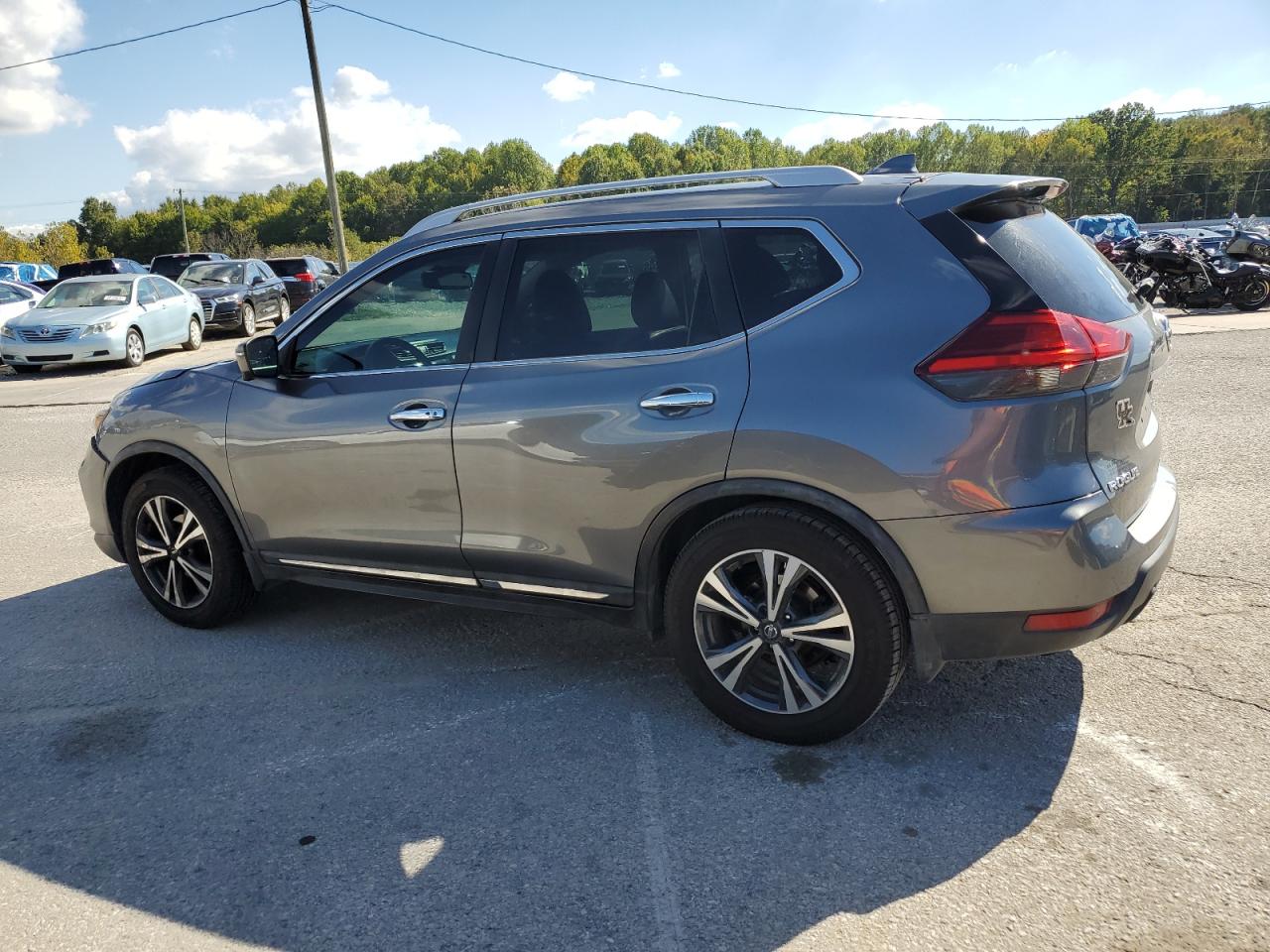 Lot #3311706220 2017 NISSAN ROGUE S
