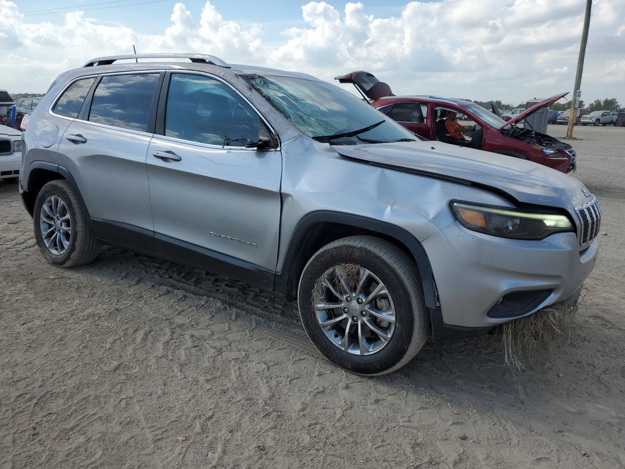 JEEP GRAND CHEROKEE LATITUDE PLUS