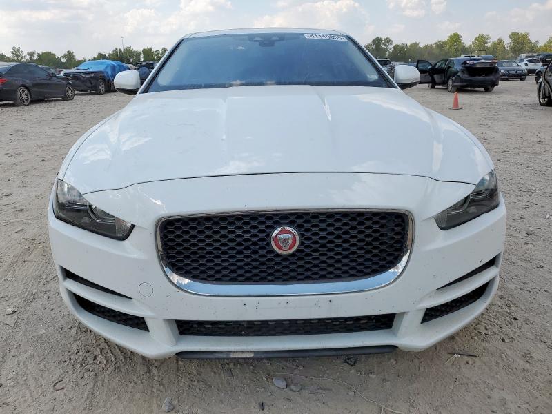2017 JAGUAR XE SAJAR4BG5HA973569