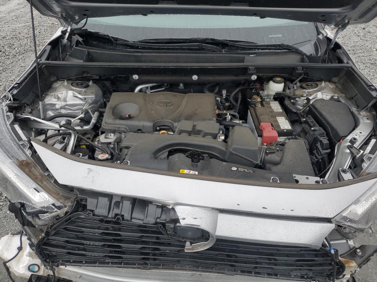 TOYOTA RAV4 XLE PREMIUM