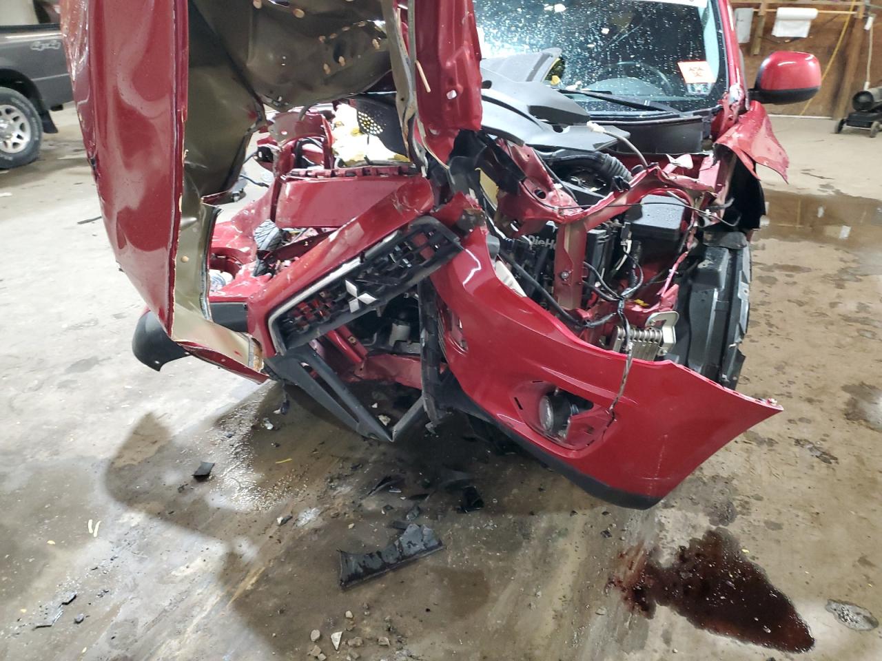 MITSUBISHI OUTLANDER SE