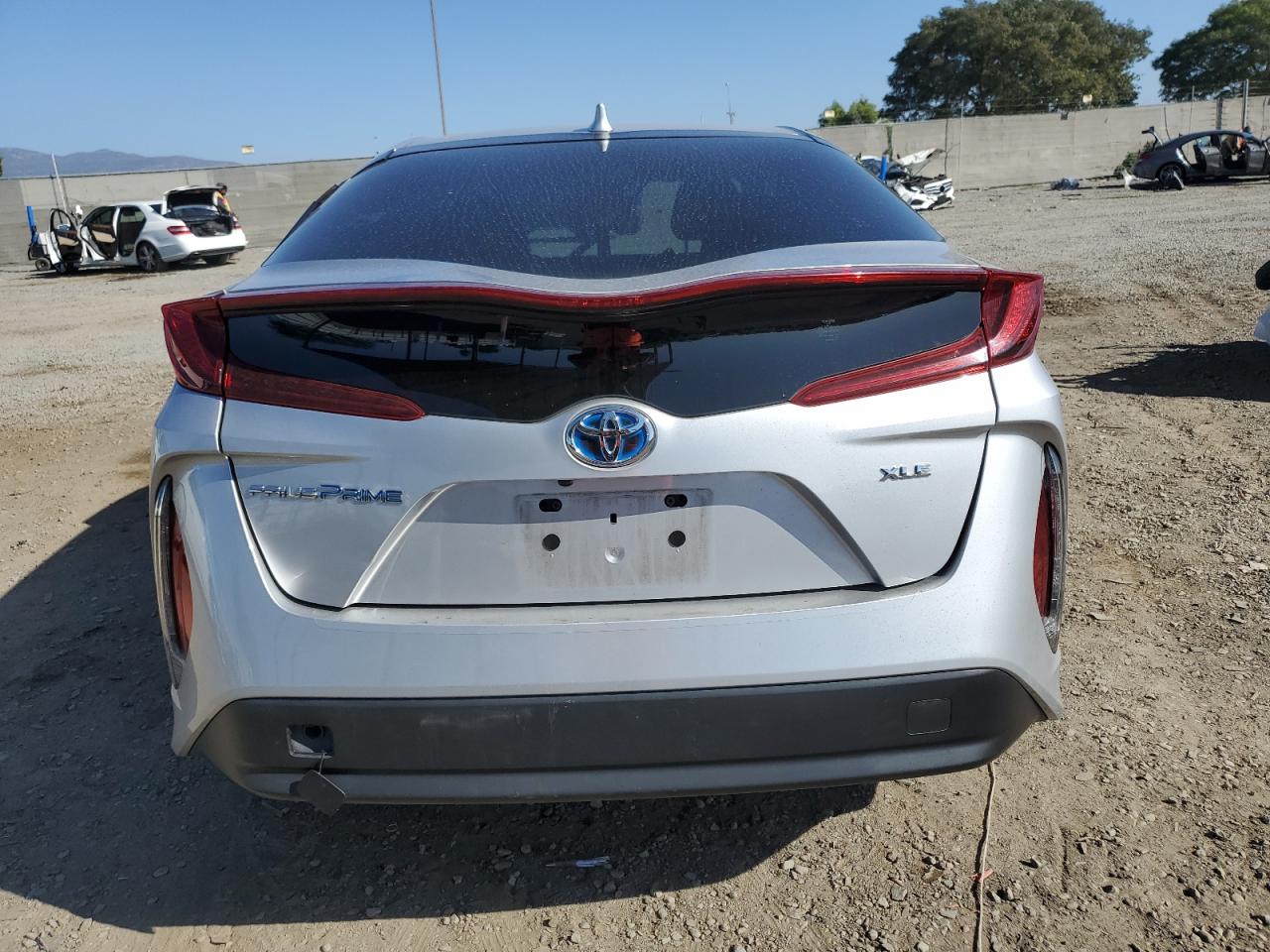 TOYOTA PRIUS PRIME LE