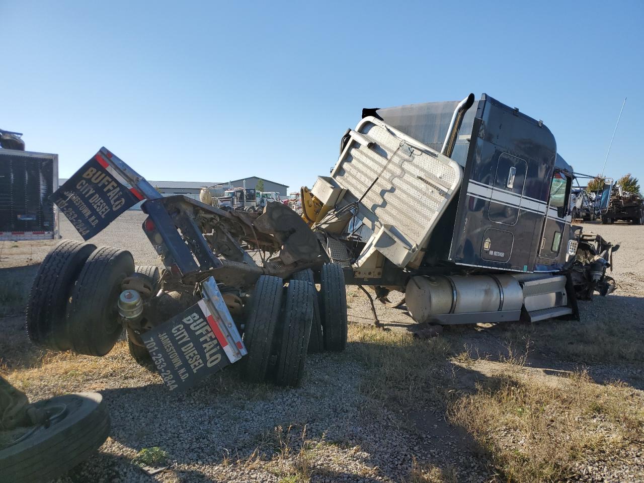 Lot #3266054322 1997 KENWORTH T800