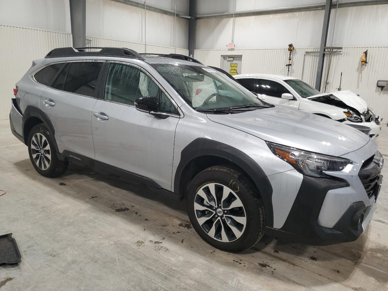 SUBARU OUTBACK LIMITED