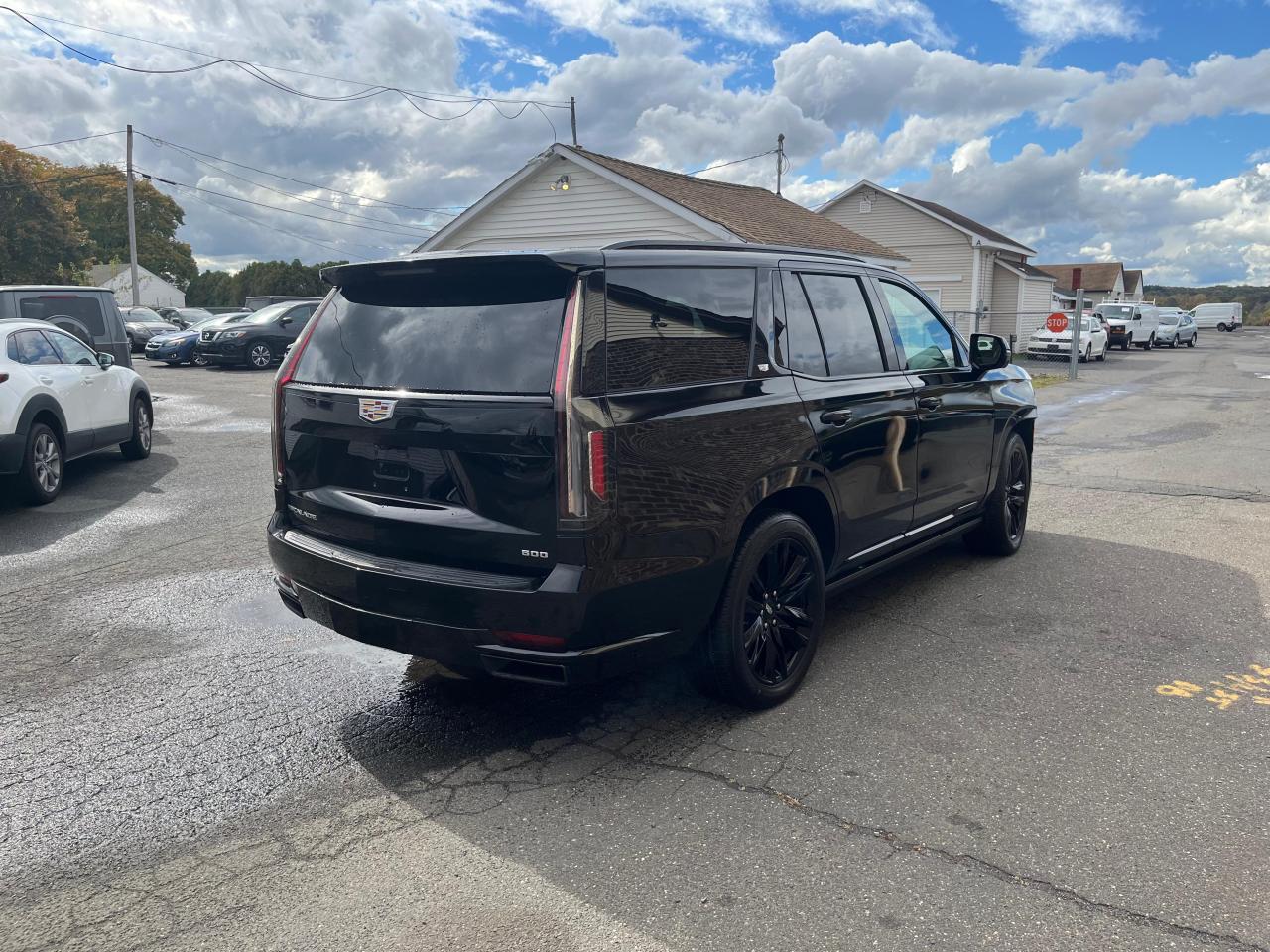 CADILLAC ESCALADE SPORT PLATINUM