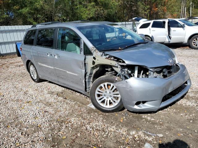 2017 TOYOTA SIENNA XLE - 5TDYZ3DC4HS842623