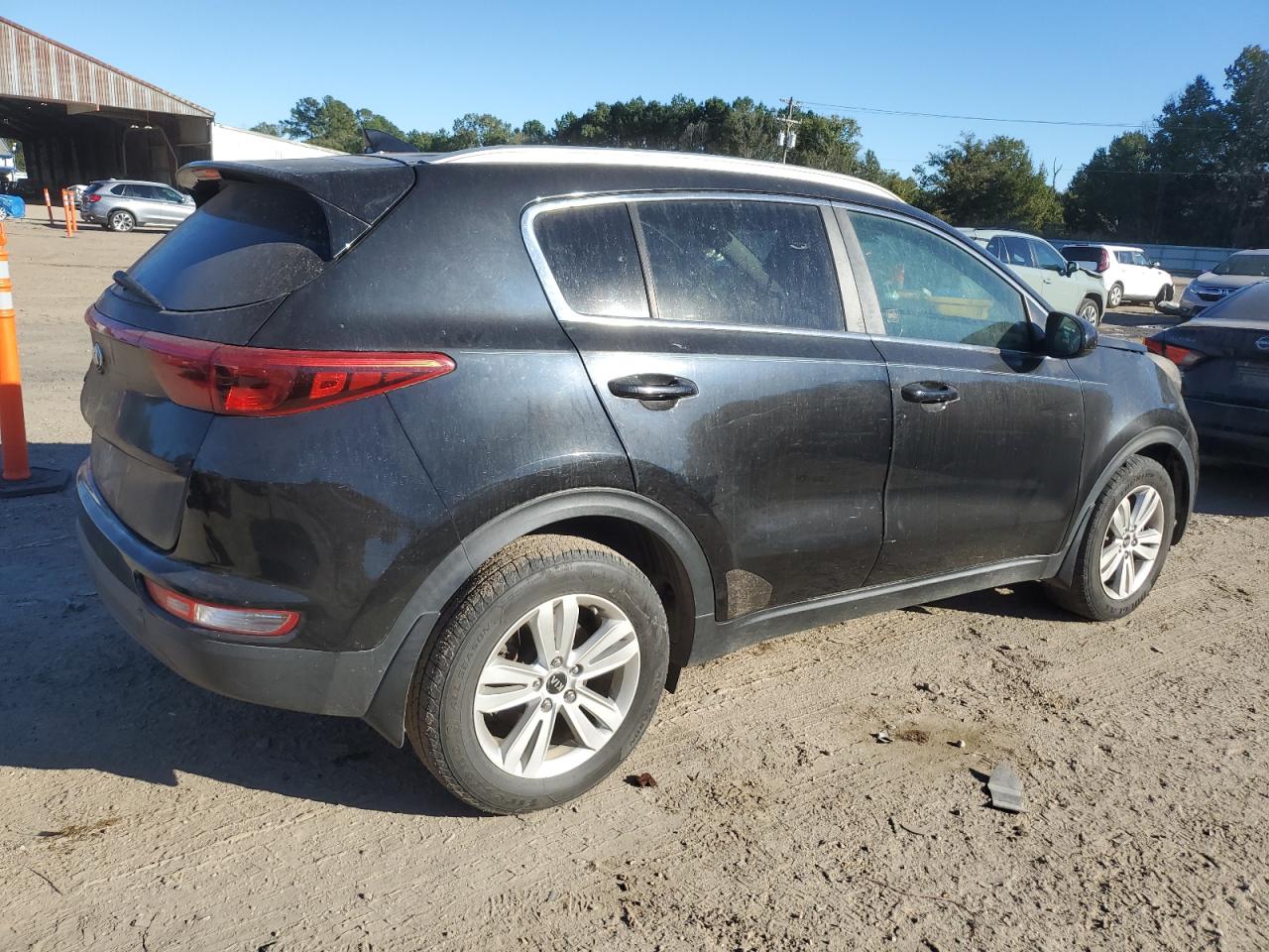KIA SPORTAGE LX