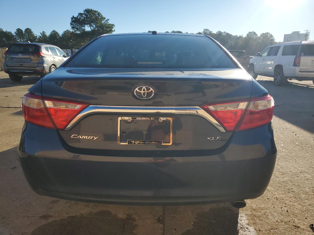 TOYOTA CAMRY LE