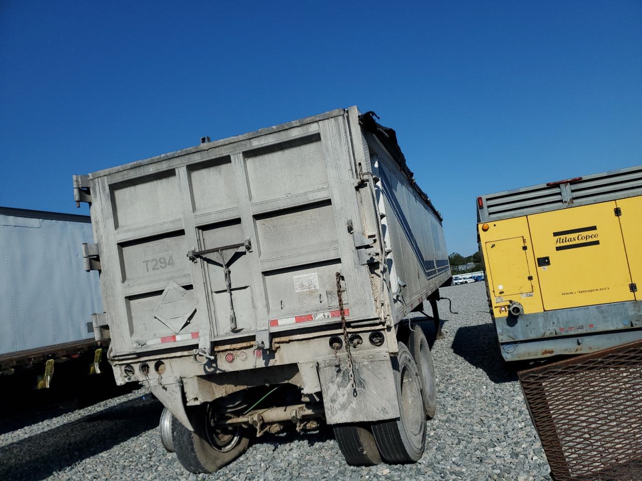 Lot #3270916457 1998 TRAIL KING END DUMP TRAILER