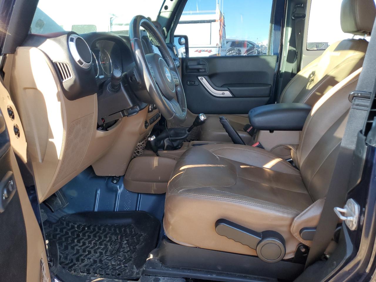 JEEP WRANGLER SAHARA