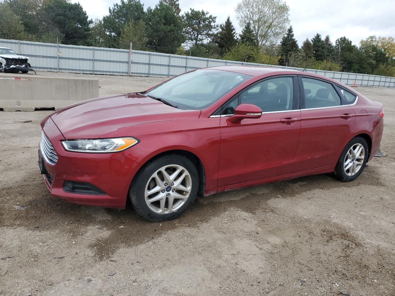 FORD FUSION SE