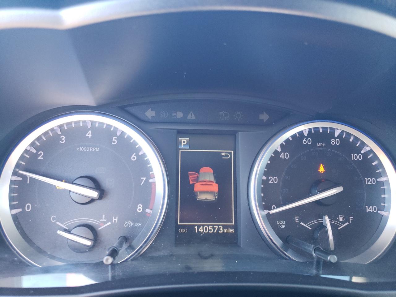 TOYOTA HIGHLANDER SE