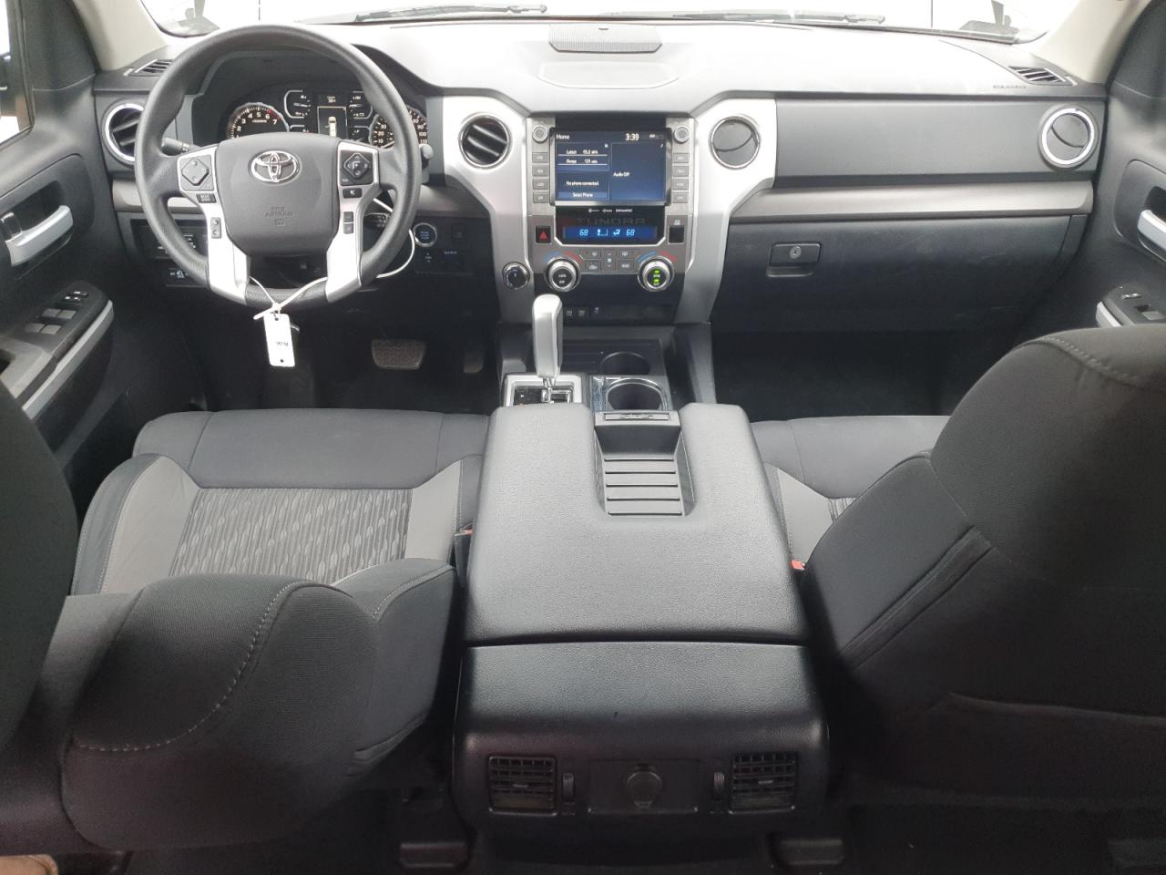 TOYOTA TUNDRA CREWMAX SR5