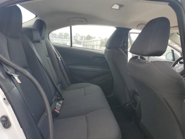 2022 TOYOTA COROLLA LE 5YFEPMAE5NP369937