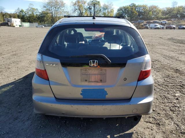 2010 HONDA FIT - JHMGE8G20AC024299